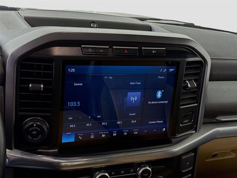 Used 2021 Ford F150 Lariat w/ Equipment Group 502A High image 9