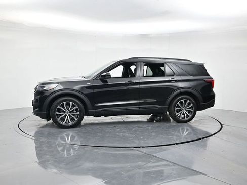 New 2026 Ford Explorer ST-Line w/ Premium Package RWD image 7
