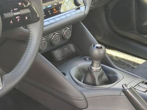 Certified 2024 Nissan Z Performance w/ Floor Mat Package RWD image 17