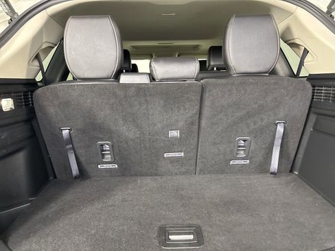 Used 2024 MAZDA CX-90 3.3 Turbo w/ Preferred Plus image 25