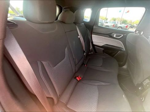 Used 2024 Jeep Compass Sport AWD/4WD image 29
