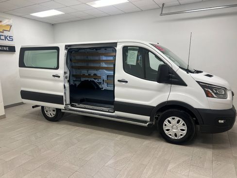 Used 2023 Ford Transit 250 Low Roof w/ Exterior Upgrade Package image 15