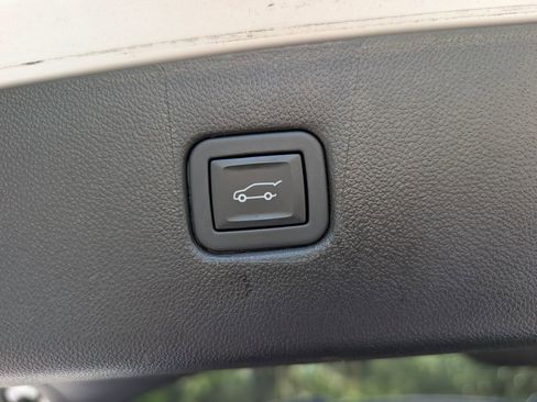 Used 2024 Chevrolet Blazer RS w/ Driver Confidence II Package FWD image 27