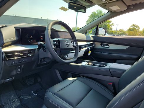 Used 2025 Nissan Murano SL w/ Cargo Package image 19