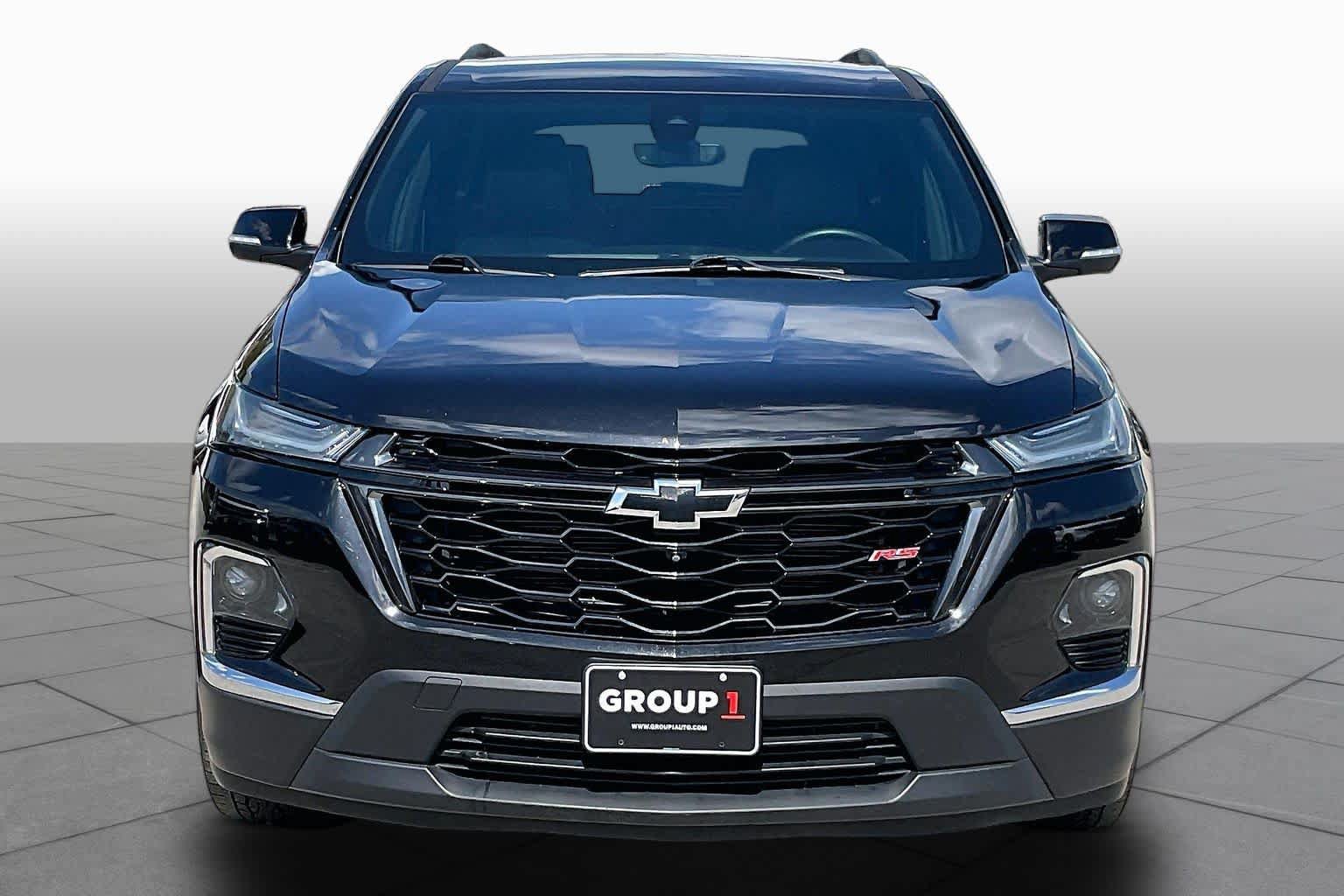 Used 2023 Chevrolet Traverse RS FWD image 4
