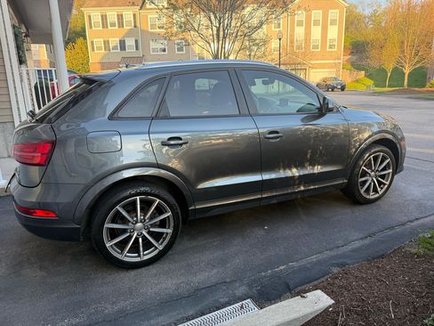 Used 2018 Audi Q3 2.0T Premium AWD/4WD image 6