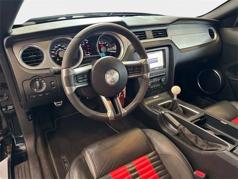 Used 2011 Ford Mustang Shelby GT500 w/ SVT Performance Pkg image 14