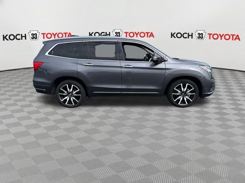 Used 2019 Honda Pilot Touring image 9