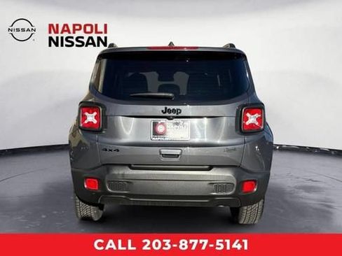 Used 2023 Jeep Renegade Altitude AWD/4WD image 4
