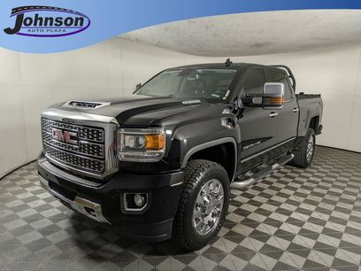 Used 2019 GMC Sierra 2500 Denali w/ Duramax Plus Package