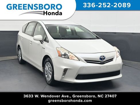 Used 2014 Toyota Prius V Three FWD image 1