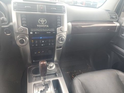 Used 2023 Toyota 4Runner Limited AWD/4WD image 17
