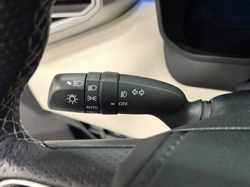 Used 2023 Toyota Tundra Capstone AWD/4WD image 17