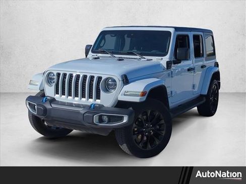 Used 2020 Jeep Wrangler Unlimited Sahara image 1