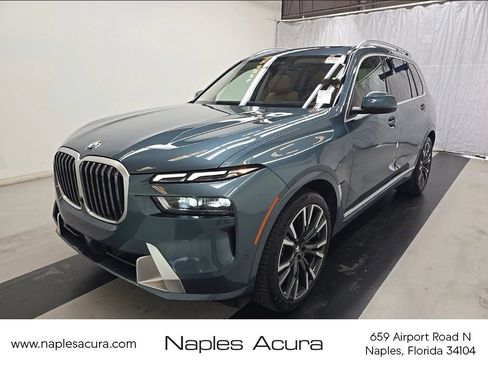 Used 2025 BMW X7 xDrive40i AWD/4WD image 1