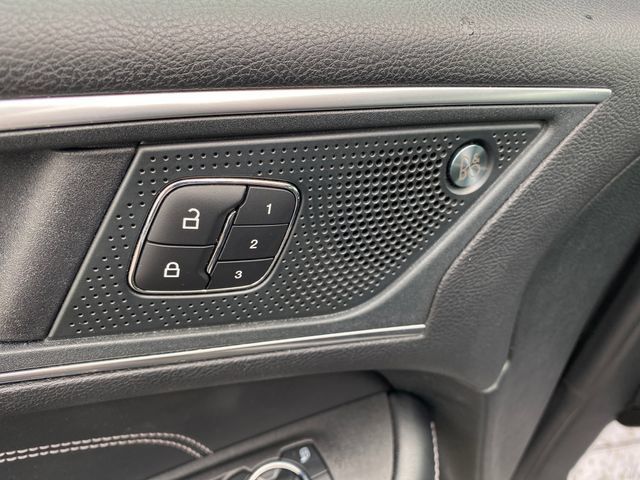 Used 2024 Ford Edge Titanium AWD/4WD image 17