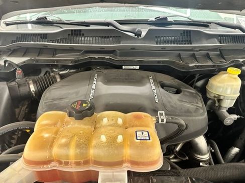 Used 2015 RAM 1500 Lone Star image 35