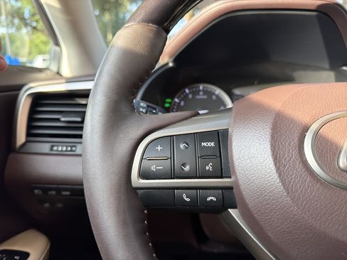 Used 2016 Lexus RX 350 FWD w/ Luxury Package image 19