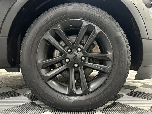 Used 2017 Ford Explorer 4WD image 16