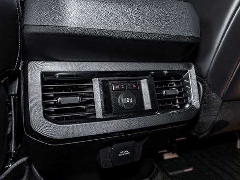 Used 2025 Ford F350 Platinum image 27