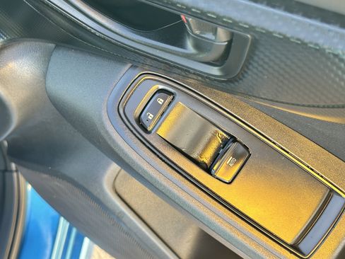 Used 2017 Subaru Impreza 2.0i image 36