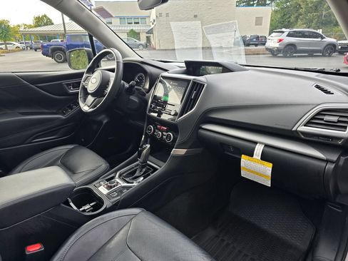 Used 2021 Subaru Forester Limited w/ Popular Package #3 AWD/4WD image 5