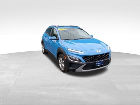 Certified 2022 Hyundai Kona SEL w/ Convenience Package image 1