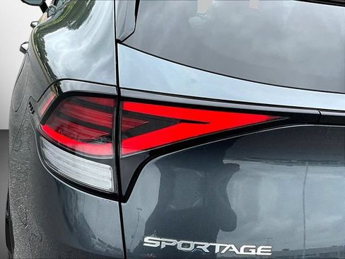 Certified 2023 Kia Sportage SX Prestige AWD/4WD image 30