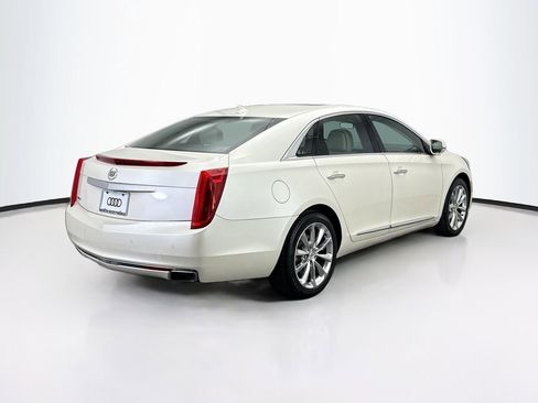 Used 2013 Cadillac XTS Luxury image 5