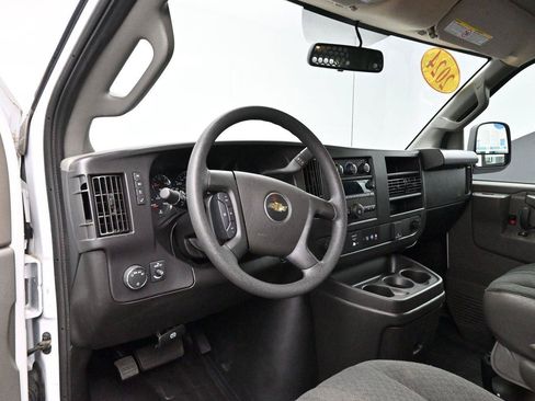 Used 2024 Chevrolet Express 2500 w/ Driver Convenience Package RWD image 18