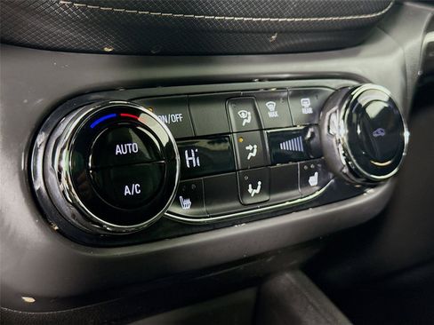 Used 2023 Chevrolet TrailBlazer ACTIV w/ Convenience Package image 15