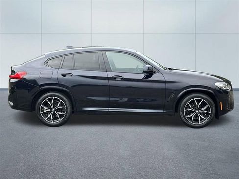 Certified 2023 BMW X4 xDrive30i w/ M Sport Package image 5