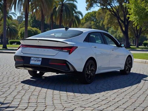 New 2026 Hyundai Elantra SEL Sport image 5