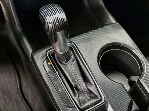 Used 2024 Honda Civic Sport image 24