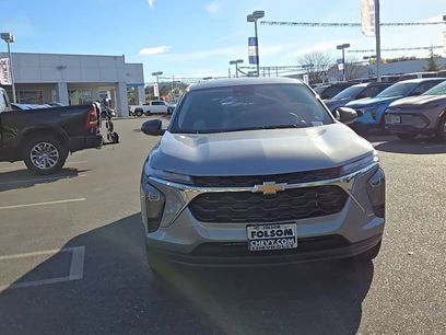 New 2026 Chevrolet Trax LS w/ Driver Confidence Package