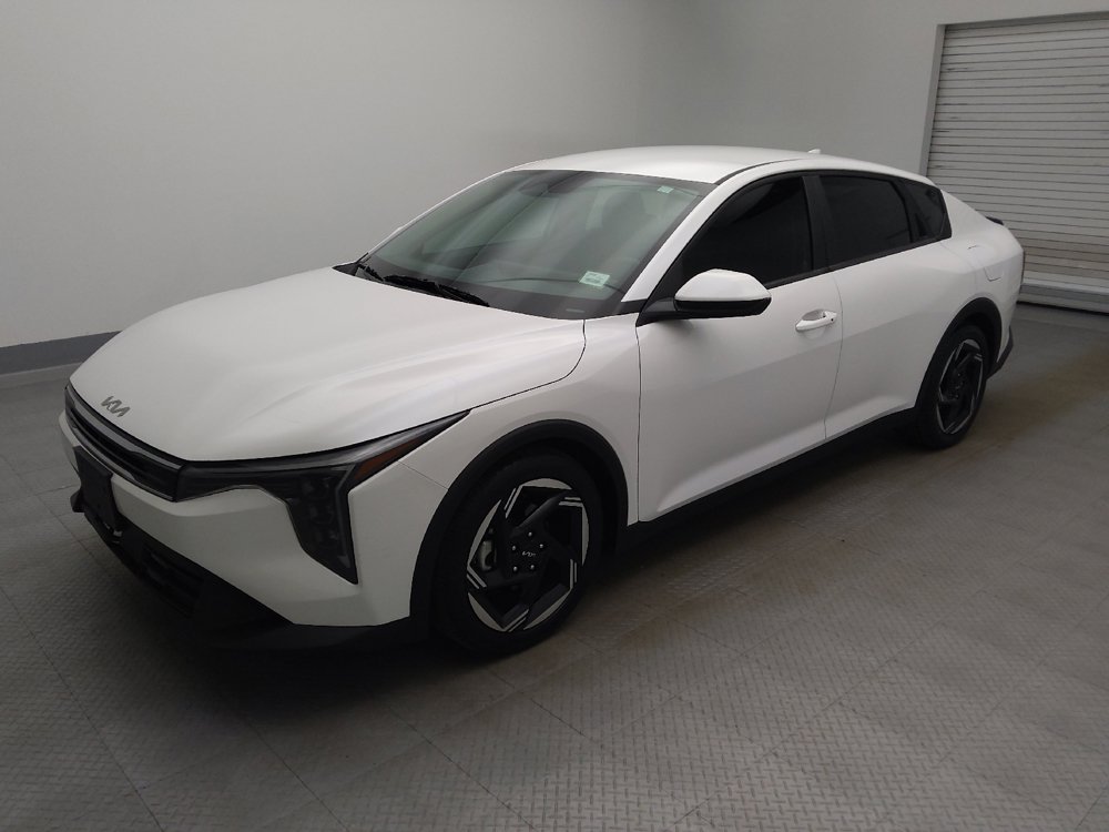 Used 2025 Kia K4 EX FWD image 2
