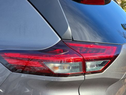 Certified 2023 Nissan Rogue SV w/ SV Premium B Package image 34