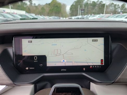 New 2026 GMC Acadia Denali w/ Super Cruise Package image 16