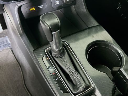 Used 2023 Honda Civic Sport image 21
