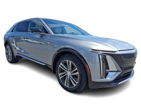 Used 2024 Cadillac Lyriq Luxury AWD/4WD image 7