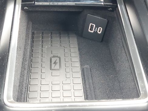 New 2026 Lincoln Corsair Premiere image 22