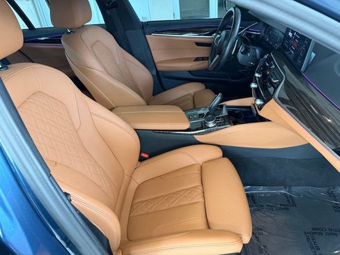 Used 2023 BMW 530i w/ M Sport Package RWD image 25