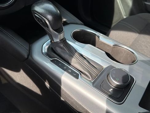 Used 2020 Chevrolet Blazer LT FWD image 22