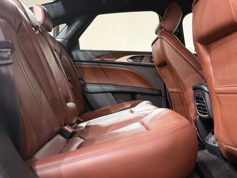 Used 2020 Lincoln MKZ Reserve w/ Monochromatic Package image 41