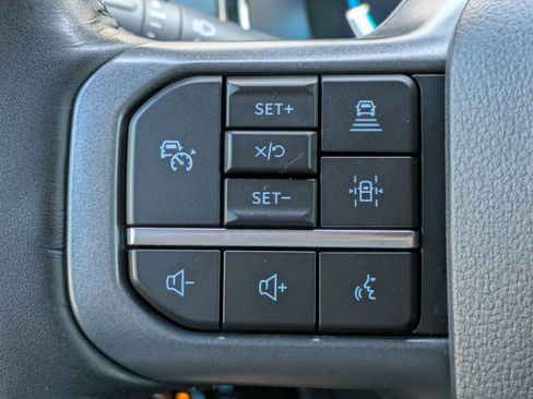 Used 2023 Ford F150 Lariat w/ Equipment Group 502A High AWD/4WD image 27