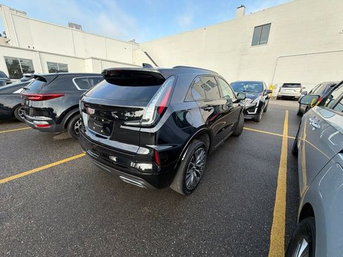 Used 2024 Cadillac XT4 Sport AWD/4WD image 6