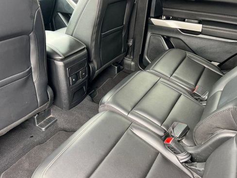 Certified 2024 Ford Explorer XLT w/ Equipment Group 202A image 14