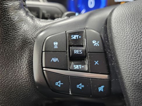 Used 2020 Ford Escape Titanium image 37