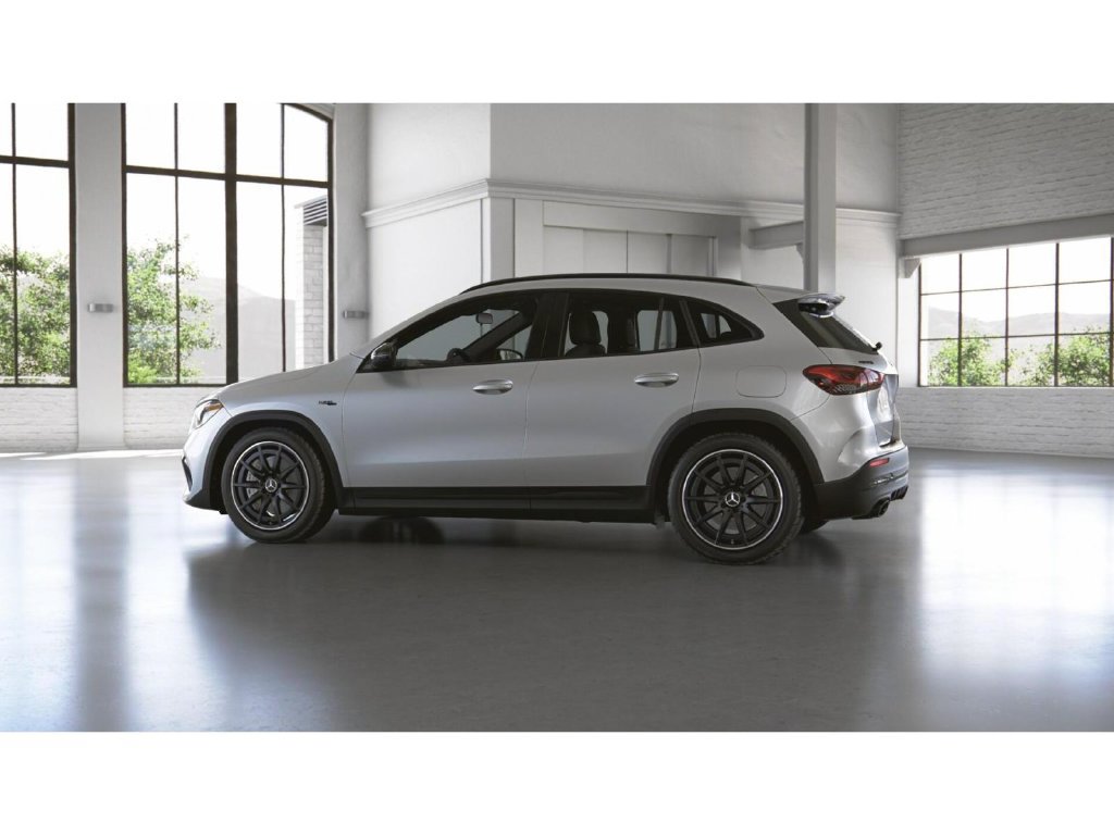 Certified 2022 Mercedes-Benz GLA 35 AMG 4MATIC image 33