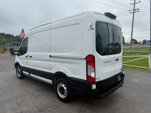 Used 2019 Ford Transit 150 130 Medium Roof RWD image 7